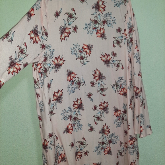 Pink Floral Kimono - Picture 5 of 7